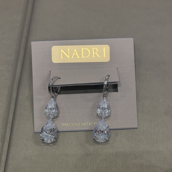 Farrah Crystal Drop Earrings - Picture 3 of 3